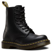 Кожаные женские ботинки Dr.Martens 1460 Smooth STANDARD 11821006 черные